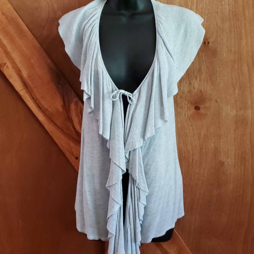 Light sleeveless cardigan
